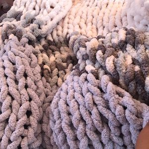 Handmade chunky blanket
